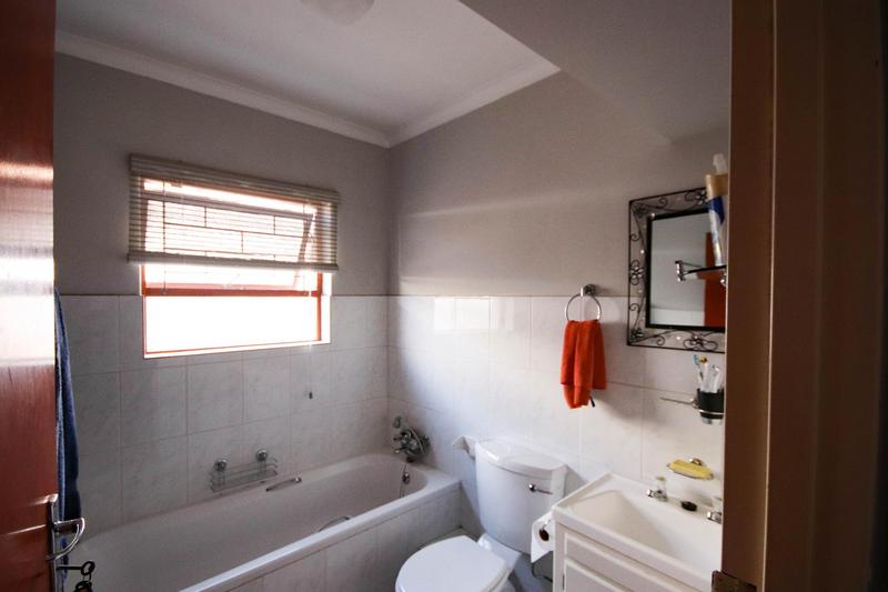 To Let 3 Bedroom Property for Rent in Durbanville Western Cape